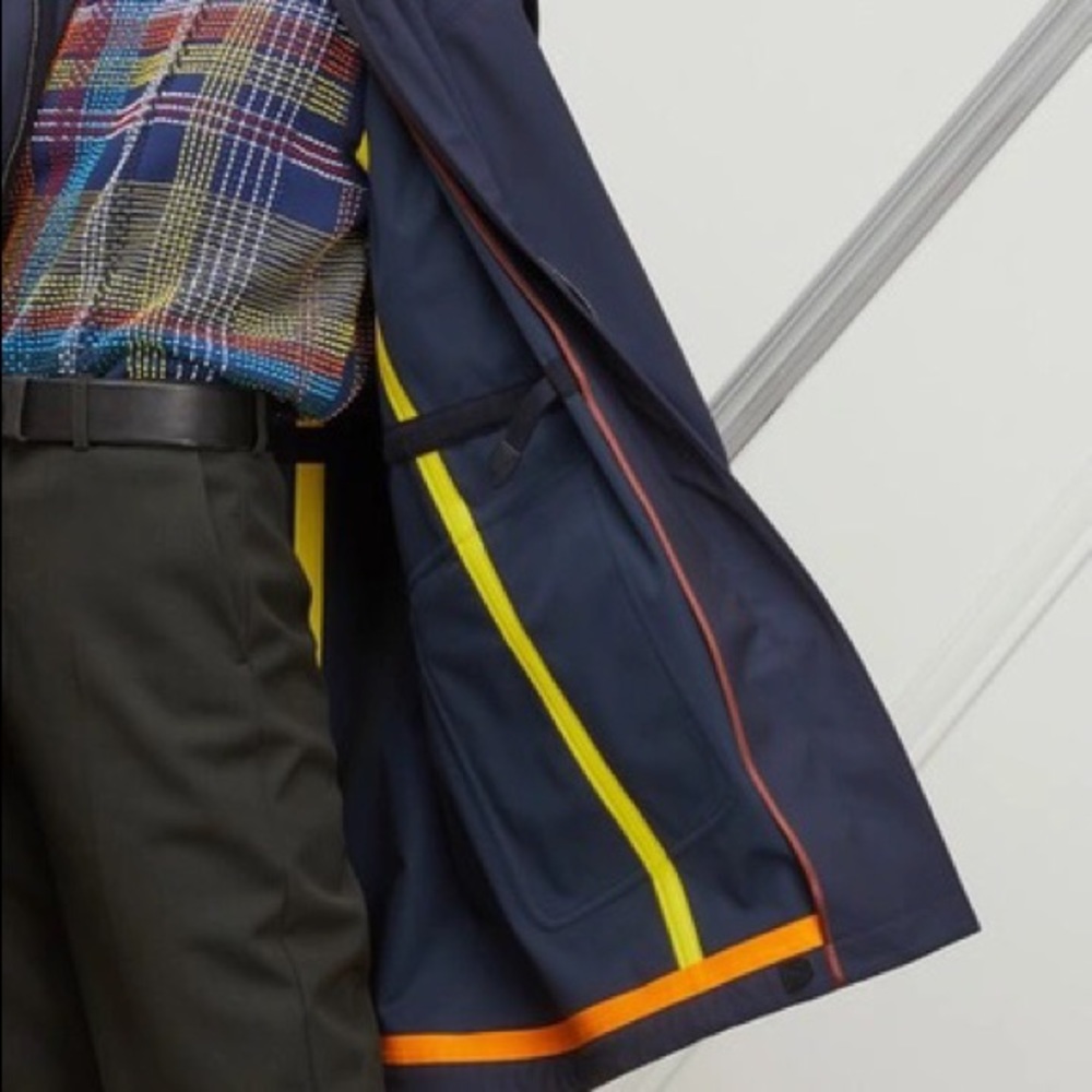 Loro Piana Techno Hooded Rain Coat In Navy Blue - Picture 2 of 6